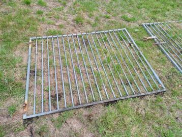 Metalen poort, Tuin en Terras, Tuinpoorten, Ophalen, Gebruikt, 150 tot 200 cm, 200 cm of meer