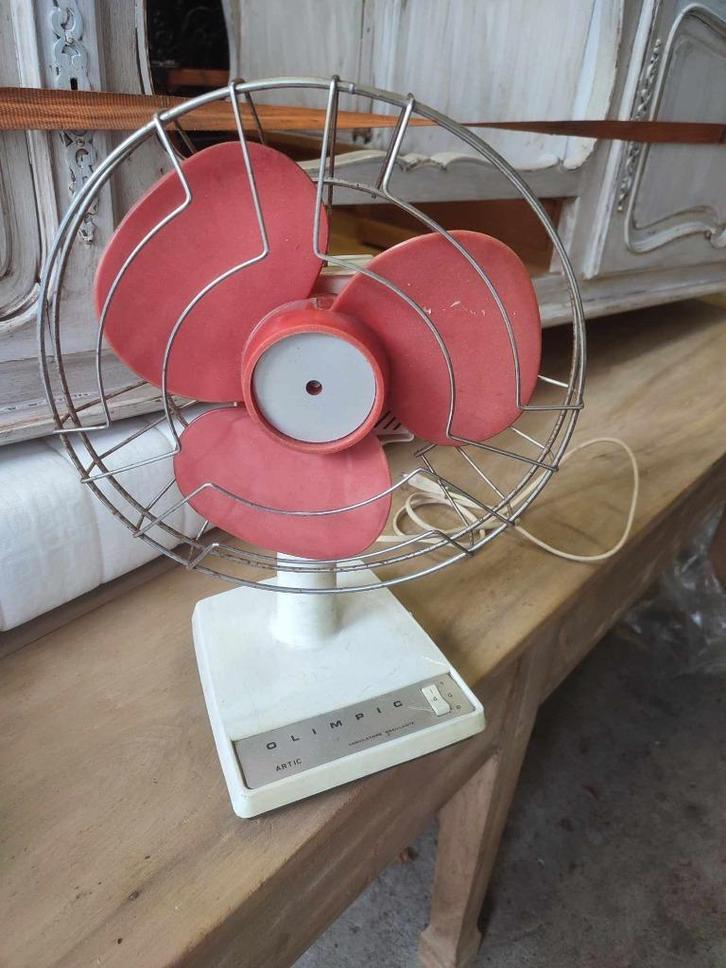 A vendre Ventilateur Modèle Mistral de Olimpic Milano, 1960s, Electroménager, Ventilateurs, Utilisé, Ventilateur de table, Enlèvement