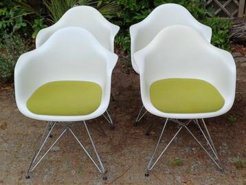 6 vintage retro design Eames stoelen - Vitra beschikbaar voor biedingen