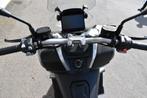 QJ Motor ATR125 *Nieuw*3 jr garantie*, Motoren, Motoren | Overige merken, Scooter, 125 cc, 11 kW of minder, 1 cilinder