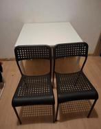 Tafel  wit 75/75  2 stoelen zwart, Ophalen, Wit