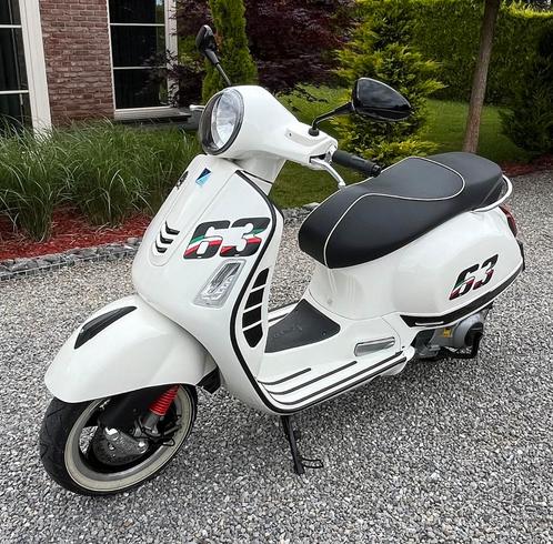 Vespa 300 gts super sport 2018,kit moteur polini 292 cc., Fietsen en Brommers, Scooters | Vespa, Zo goed als nieuw, Overige modellen