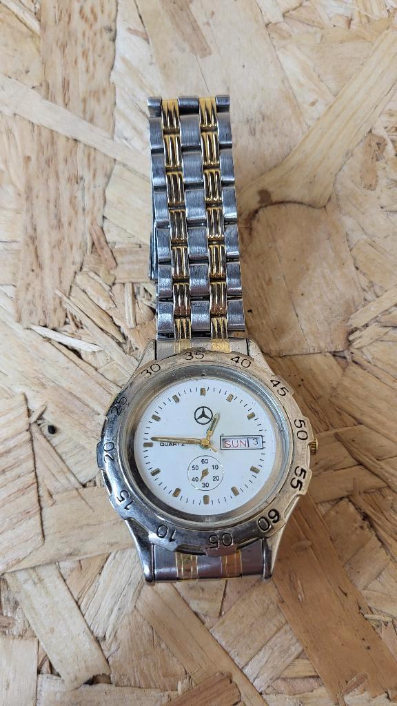 Montre-bracelet quartz bicolore logo Mercedes‑Benz, Handtassen en Accessoires, Horloges | Heren, Polshorloge, Ophalen
