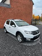 Dacia Sandero Stepway 0.9TCe| NAVI, CRUISE, SENSOREN,.., Auto's, Voorwielaandrijving, Stof, Zwart, https://public.car-pass.be/vhr/fcd6fa0e-82be-45ed-ad22-a92fb44ffccf
