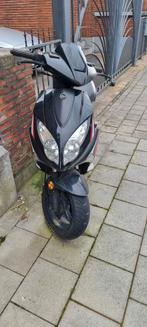 Symptomen scooter 50cc met werk, Fietsen en Brommers, Ophalen, Gebruikt