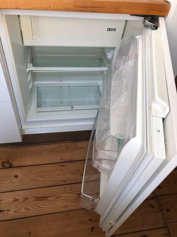 Frigo IKEA Fröstig (encastrable), Classe énergétique A ou plus économe, Avec compartiment congélateur, Comme neuf, Enlèvement