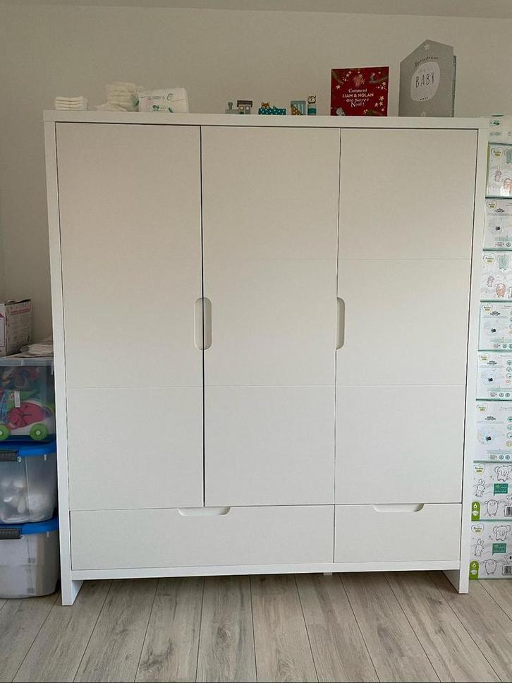 Chambre bébé Childhome Quadro blanche, Enfants & Bébés, Chambre d'enfant | Chambres d'enfant complètes, Utilisé, Garçon ou Fille