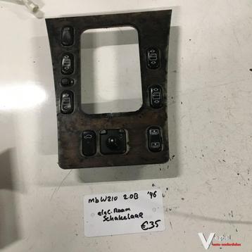 Mercedes W210 2.0 Benzine 1996 4 x   Raambedieningsschakelaa beschikbaar voor biedingen