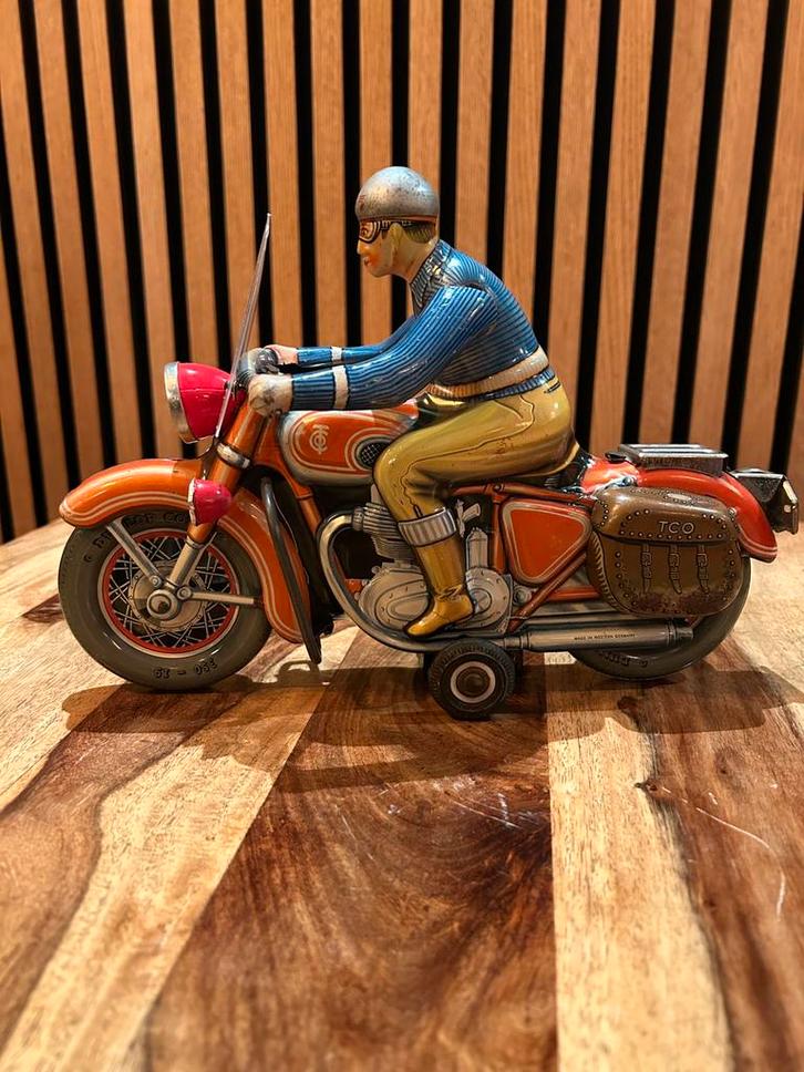 Moto vintage en étain avec pilote — Tippco 598, Antiquités & Art, Antiquités | Jouets, Enlèvement