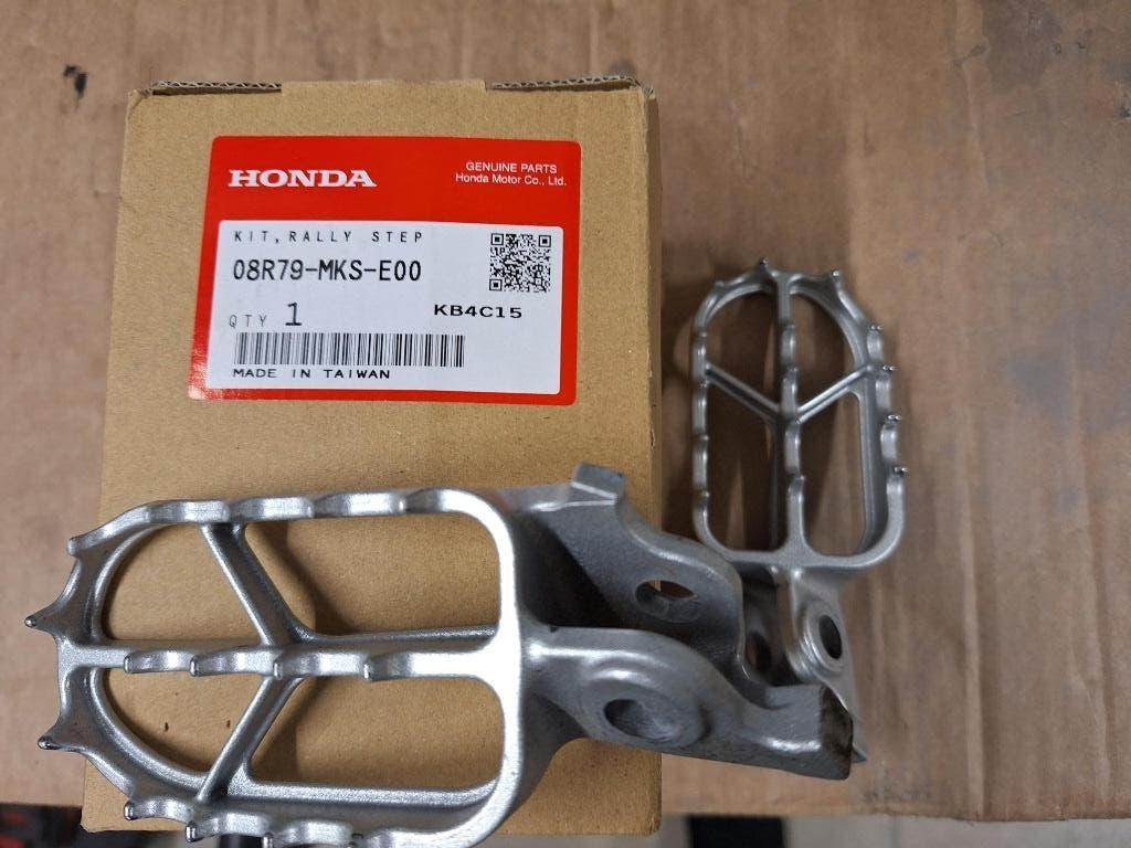 Pose-pieds Rallye Steps origine (Transalp/AfricaTwin), Motos, Enlèvement ou Envoi, Comme neuf