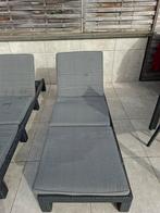 2 lits  avec ses coussins gris anthracite avec coussin, Enlèvement