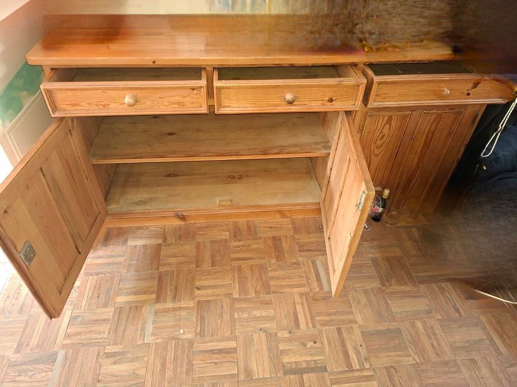 Commode  en bois plein, Maison & Meubles, Armoires | Commodes, Enlèvement
