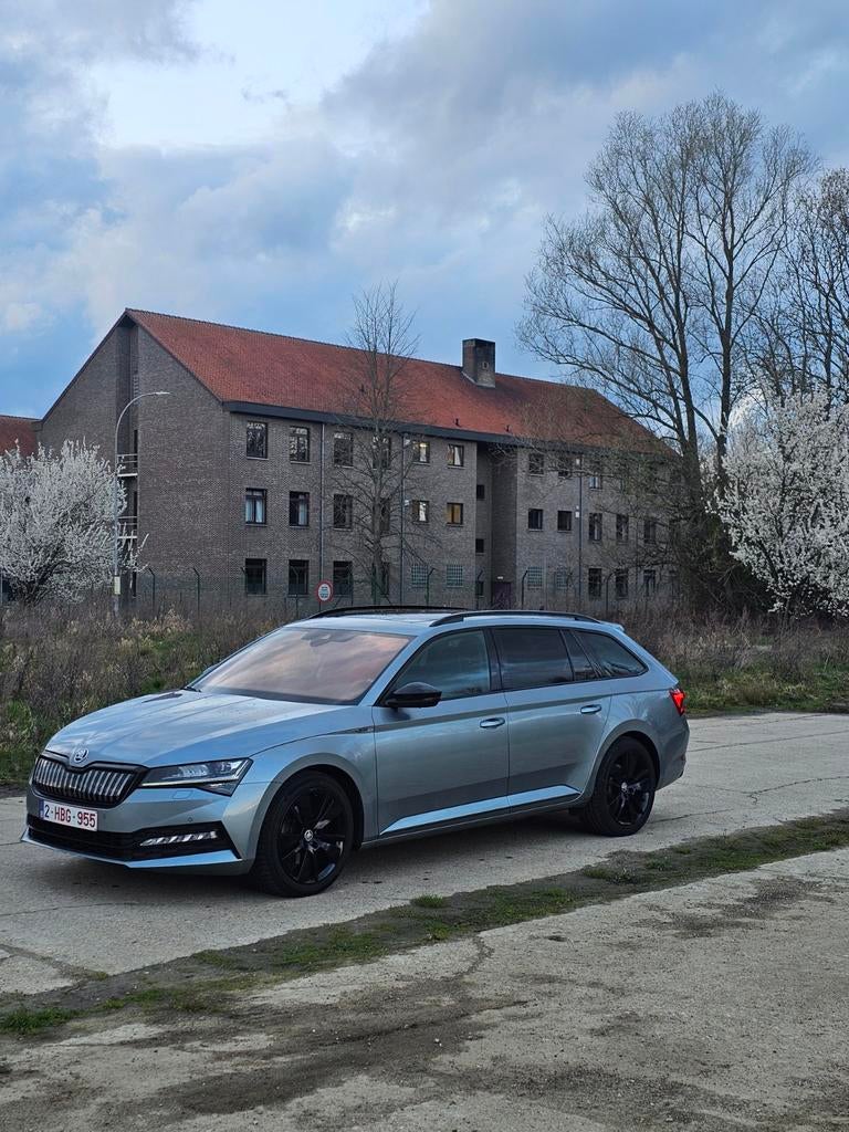 🔥 Knappe Skoda SuperB IV Sportline 🔥, Automaat, Bedrijf, Cruise Control, Superb