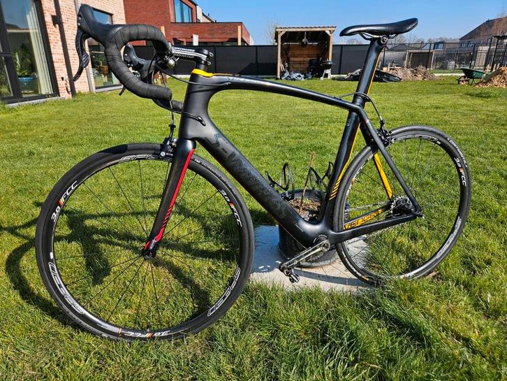 Édition spéciale Specialized S-Works Venge Tom Boonen, Vélos & Vélomoteurs, Vélos | Vélos de course, Carbone, Enlèvement