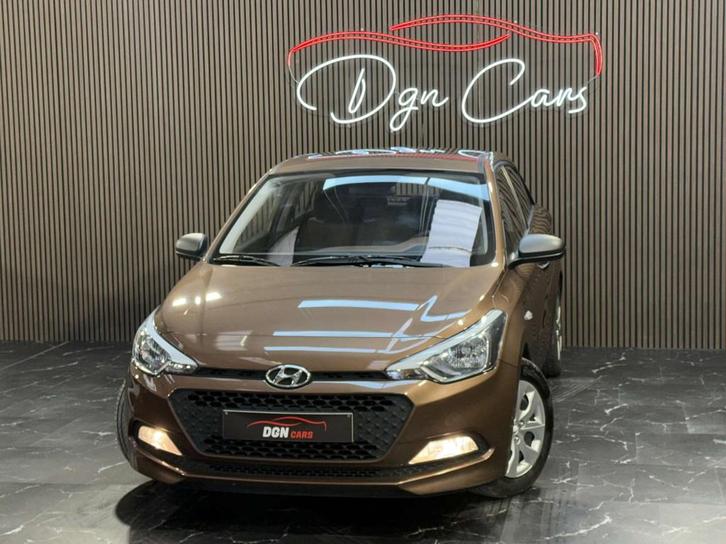 Hyundai i20 i20 1.2i, Autos, Hyundai, Entreprise, Achat, i20, ABS, Airbags, Alarme, Ordinateur de bord, Verrouillage central, Electronic Stability Program (ESP)