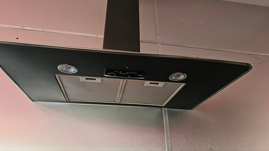 Hot de cuisine brun foncé, Enlèvement