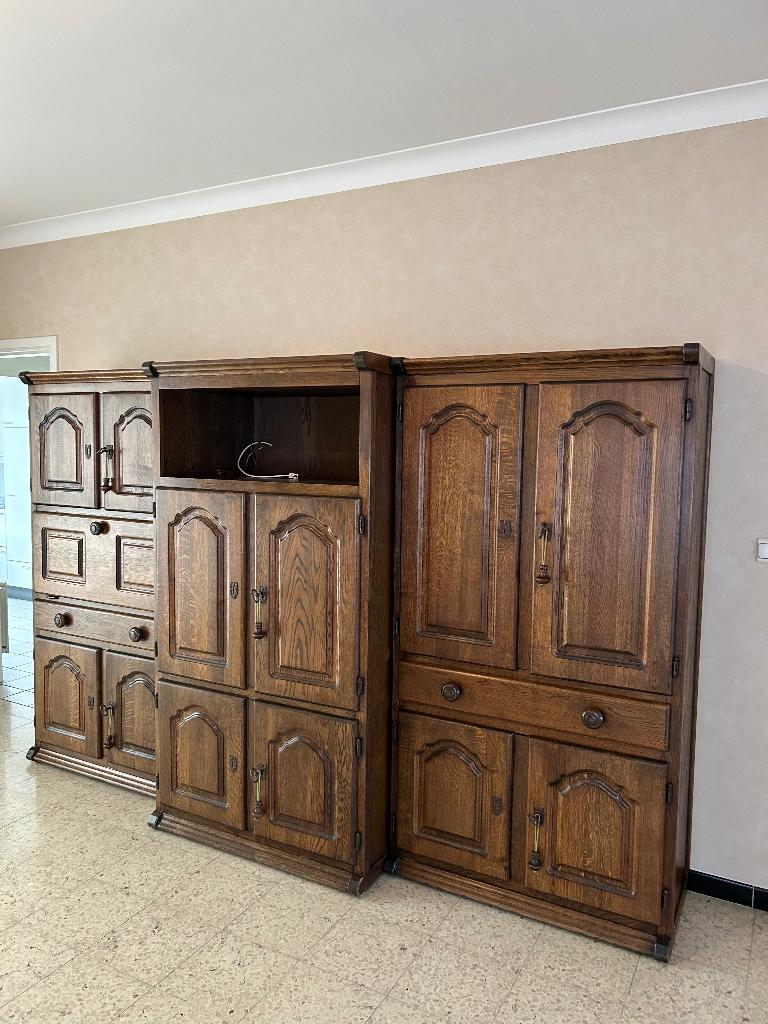 Unité murale, composée de 3 parties distinctes, Maison & Meubles, Armoires | Armoires murales, Enlèvement, Avec tablette(s)