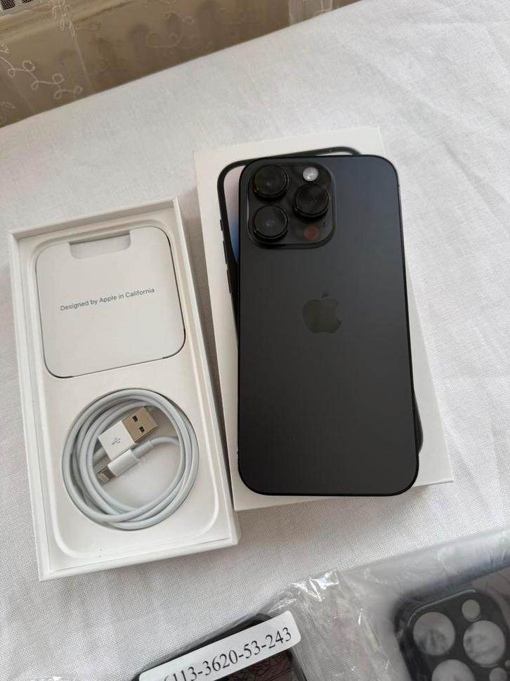 iPhone 14 Pro Parfait etat + 15 coques, Télécoms, Téléphonie mobile | Apple iPhone, Comme neuf, iPhone 14, Enlèvement