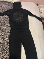 Originele versace trainingspak, Ophalen, Gedragen