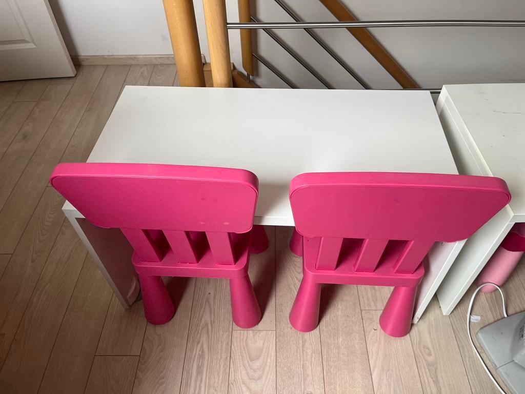 Tafeltje Stuva, Enlèvement, Comme neuf