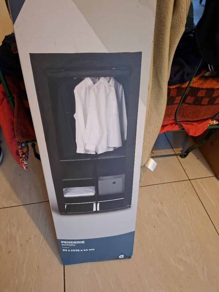 Armoire vetements, Neuf, 25 à 50 cm, 50 à 100 cm, 150 à 200 cm