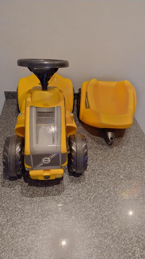 Loopauto met aanhanger Rolly toys nieuwstaat, Kinderen en Baby's, Speelgoed | Buiten | Voertuigen en Loopfietsen, Ophalen