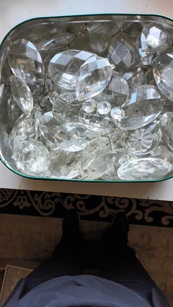 GROSSE BOÎTE DE PAMPILLES CRISTAL., Antiquités & Art, Enlèvement