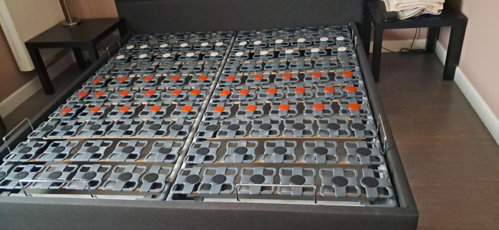 Lit Double Tempur complet, Maison & Meubles, Chambre à coucher | Lits, Enlèvement