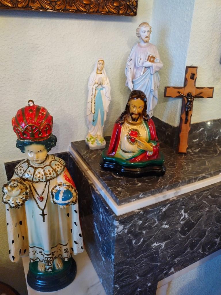 Heiligenbeelden, Ophalen