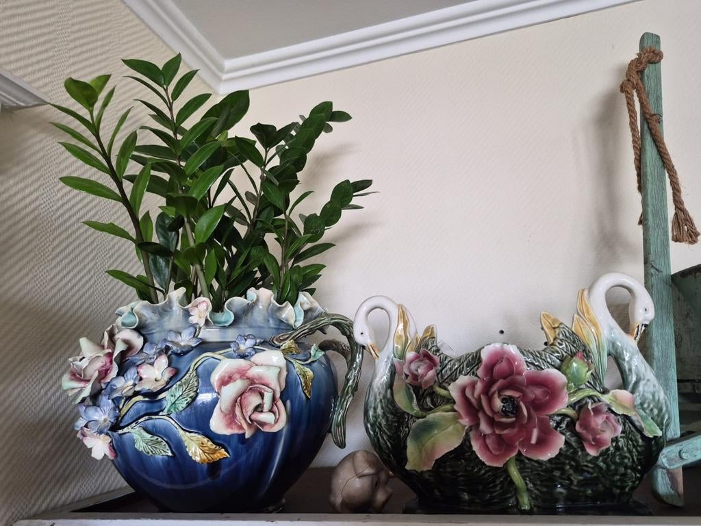 Sierlijke jardinières, Huis en Inrichting, Woonaccessoires | Kransen, Ophalen