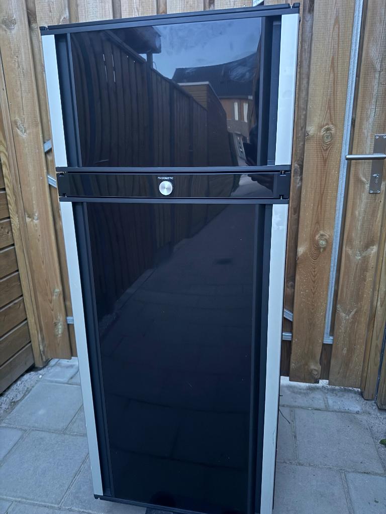 Dometic RMD 10.5 T 2024 Absorptie koelkast camper of caravan, Caravans en Kamperen, Mobilhome-accessoires, Nieuw, Ophalen of Verzenden