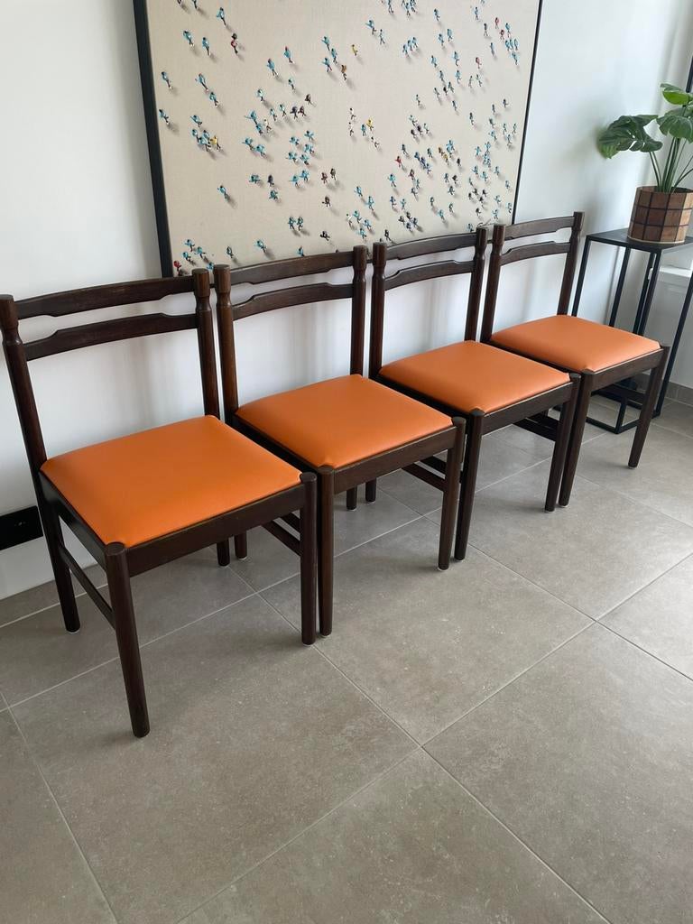 4 chaises de salle à manger design du milieu du siècle, Autres couleurs, Enlèvement, Comme neuf, Vintage midcentury