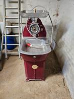 Grote Vleesmolen, Zakelijke goederen, Ophalen, Gebruikt, Bakkerij en Slagerij