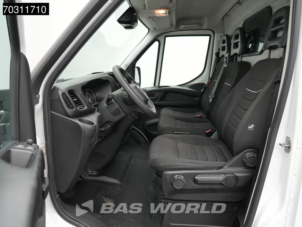 Iveco Daily 35S16 Automaat L3H2 Airco Camera Parkeersensoren, Auto's, Bestelwagens en Lichte vracht, Automaat, Stof, Gebruikt