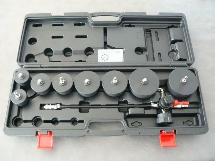 Testeur de système turbo 35 à 90 mm, Autos : Divers, Outils de voiture, Envoi