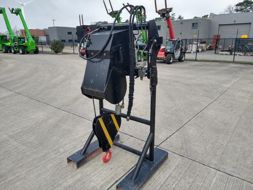 Manitou winch 5 Ton, Doe-het-zelf en Bouw, Gereedschap | Machine-onderdelen en Toebehoren, Ophalen, Gebruikt