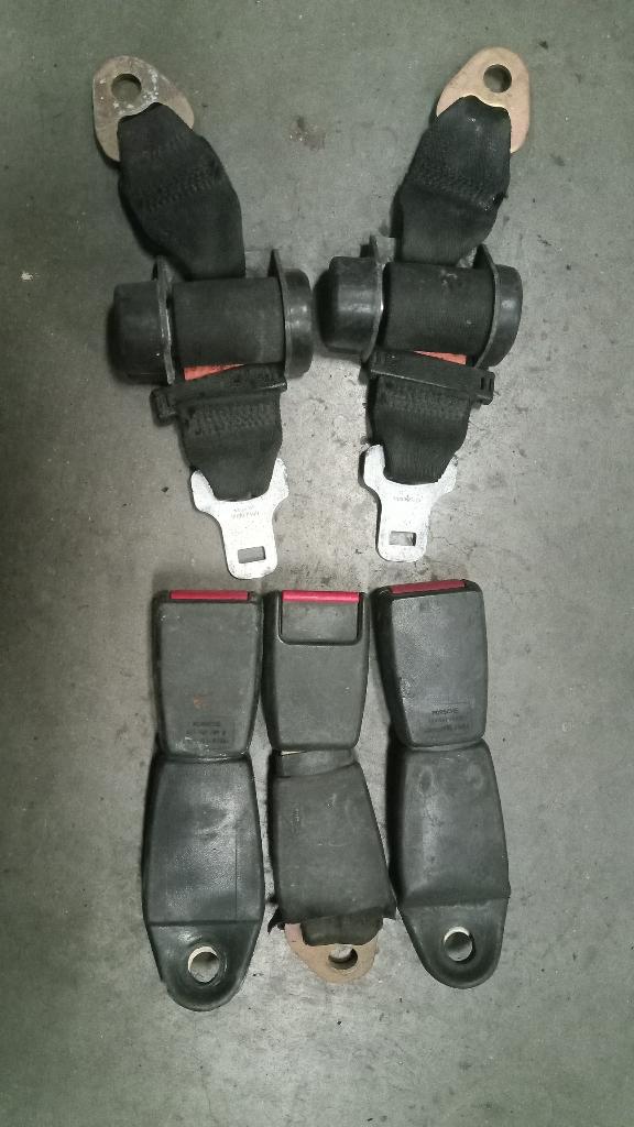 Gordels Porsche 924/944, Enlèvement, Porsche