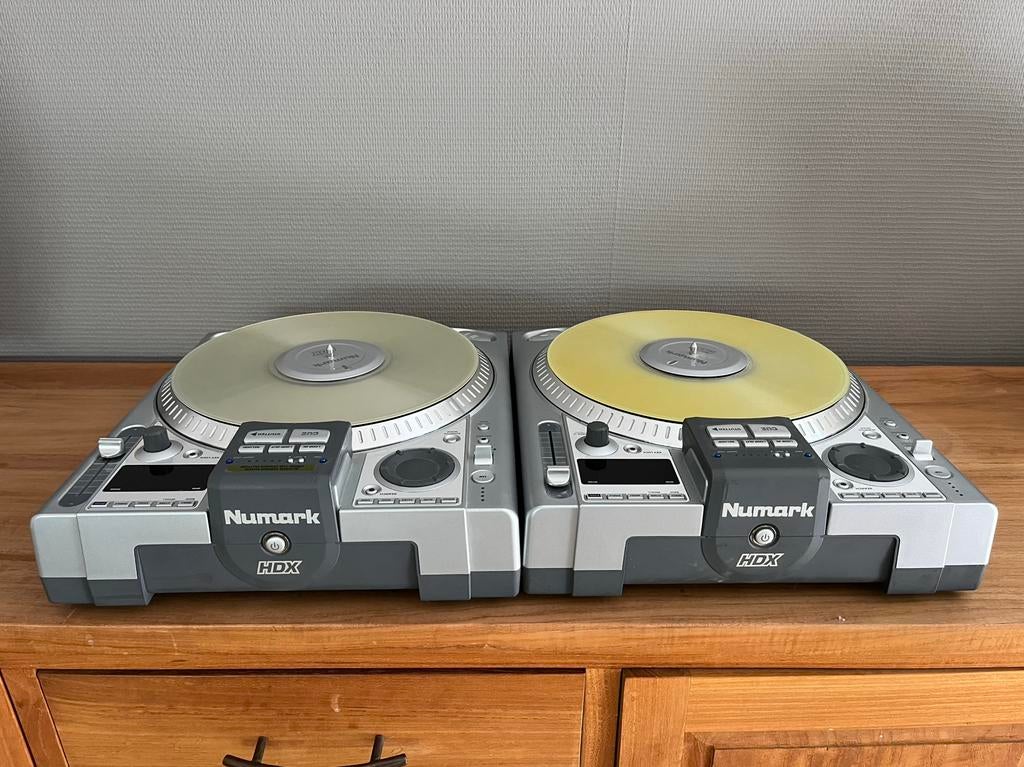 2X NUMARK HDX, Muziek en Instrumenten, Dj-sets en Draaitafels, Ophalen, Gebruikt, Draaitafel, Numark