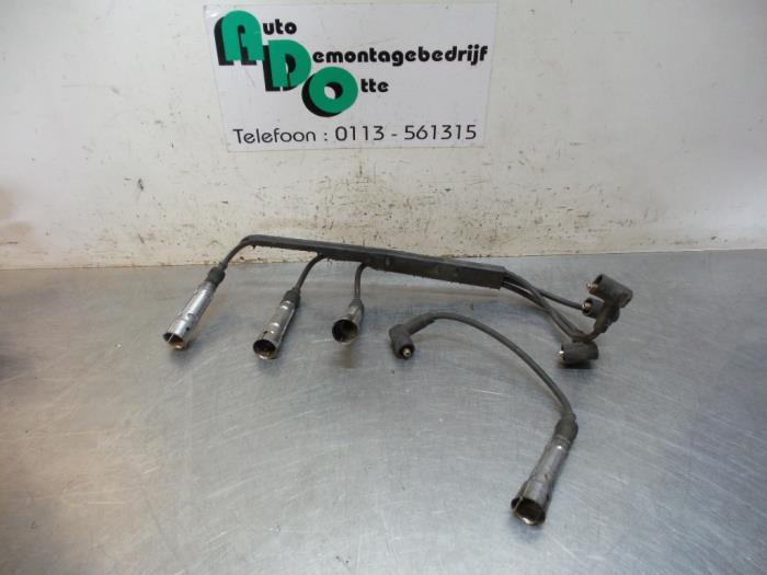 Bougiekabel Set van een Volkswagen Polo (Polo 94-), Auto-onderdelen, Motor en Toebehoren, Volkswagen, Gebruikt, 3 maanden garantie
