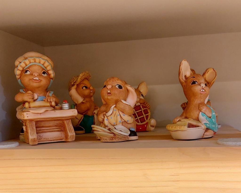 Allerlei Pendelfin konijntjes in nieuwstaat., Ophalen, Nieuw, Dier