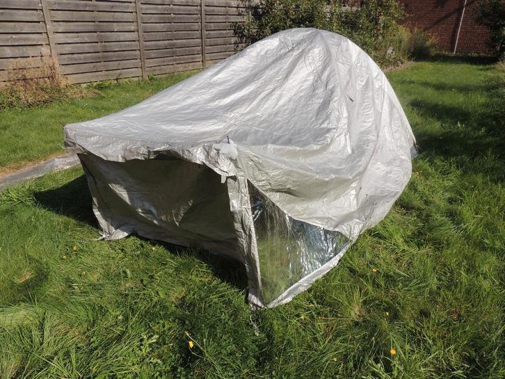 Tente igloo avec auvent 3 personnes, Caravanes & Camping, Tentes, jusqu'à 3, Utilisé, Enlèvement ou Envoi