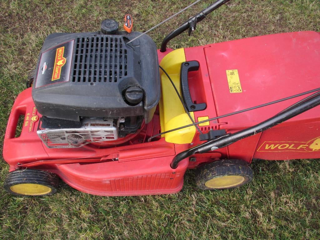 Zelftrekkende grasmaaier in perfecte staat., Tuin en Terras, Grasmaaiers, Zo goed als nieuw, Benzine-grasmaaier, 40 t/m 49 cm