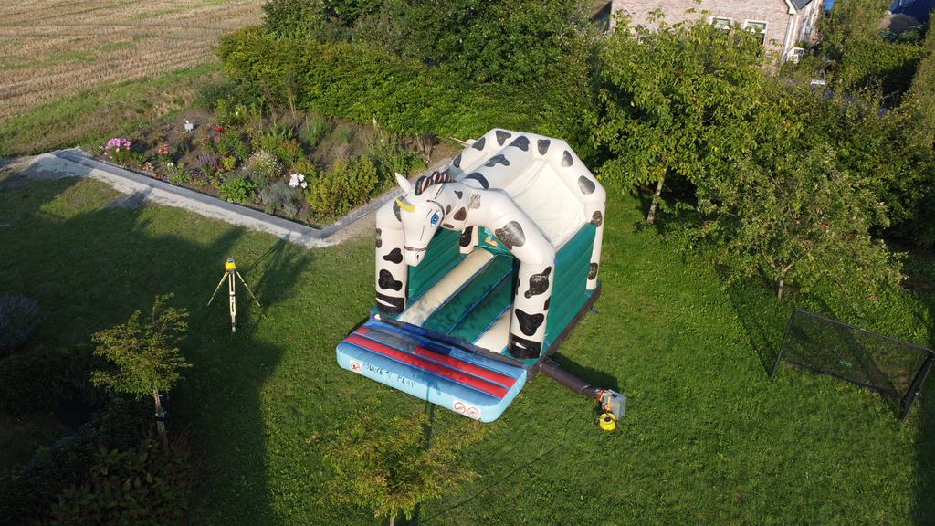 Springkasteel, Ophalen, Zo goed als nieuw