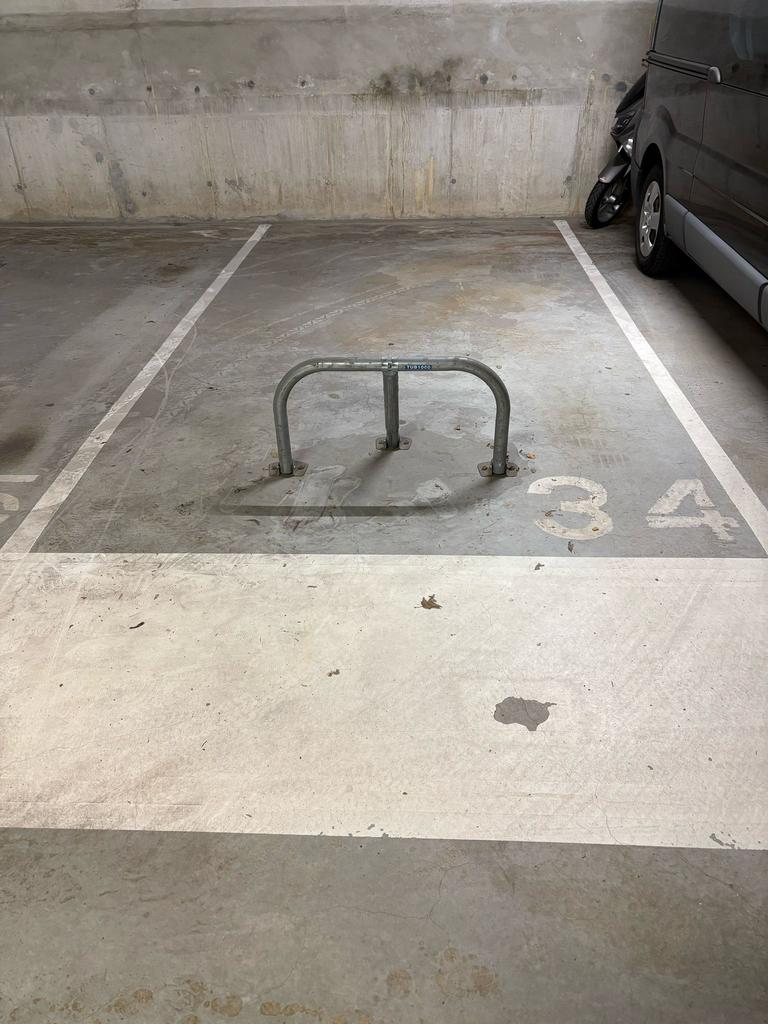 Ondergrondse parkeerplaatsen te koop Spoorwegstraat Hasselt, Immo, Garages en Parkeerplaatsen, Hasselt