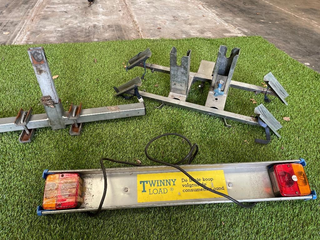 Fietsdrager 2 fietsen voor aanhangwagen/caravandissel, Enlèvement, 2 vélos, Utilisé, Accessoire porte-vélos