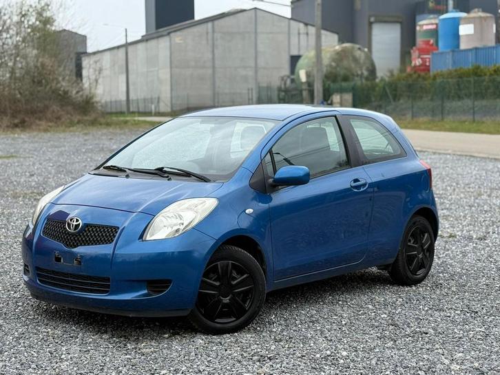 Toyota yaris / automatique /essence / prete à immatriculer, Autos, Toyota, Particulier, Yaris, ABS, Airbags, Ordinateur de bord