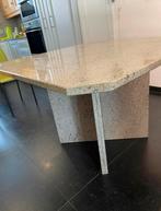 Mooie granieten zware tafel, Enlèvement, Utilisé