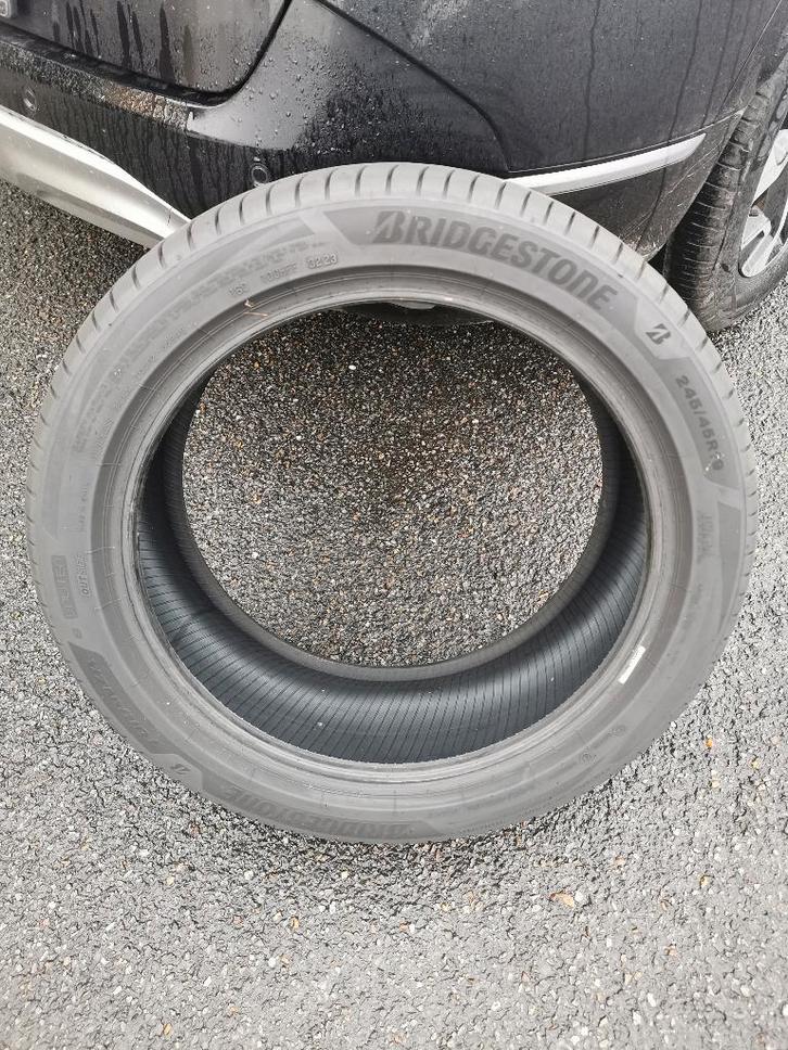4 pneus été Bridgestone Turanza T006 245/45 R19 102Y XL, Autos : Pièces & Accessoires, Pneus & Jantes, Pneu(s), Pneus été, 19 pouces