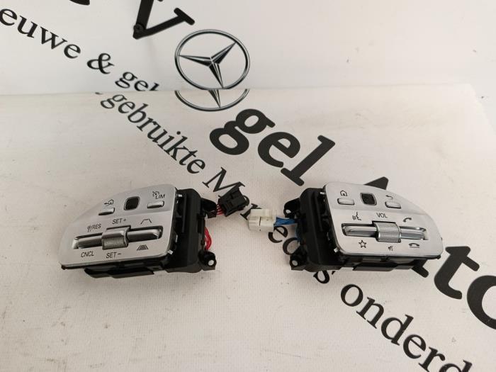 Interrupteur de volant d'un Mercedes GLE, 3 mois de garantie, Utilisé, -, -