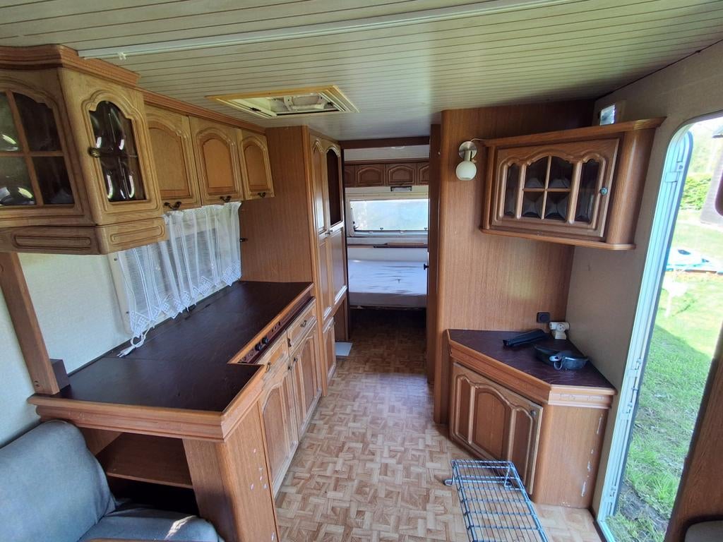 Caravan/speelhuisje voor kinderen., Ophalen